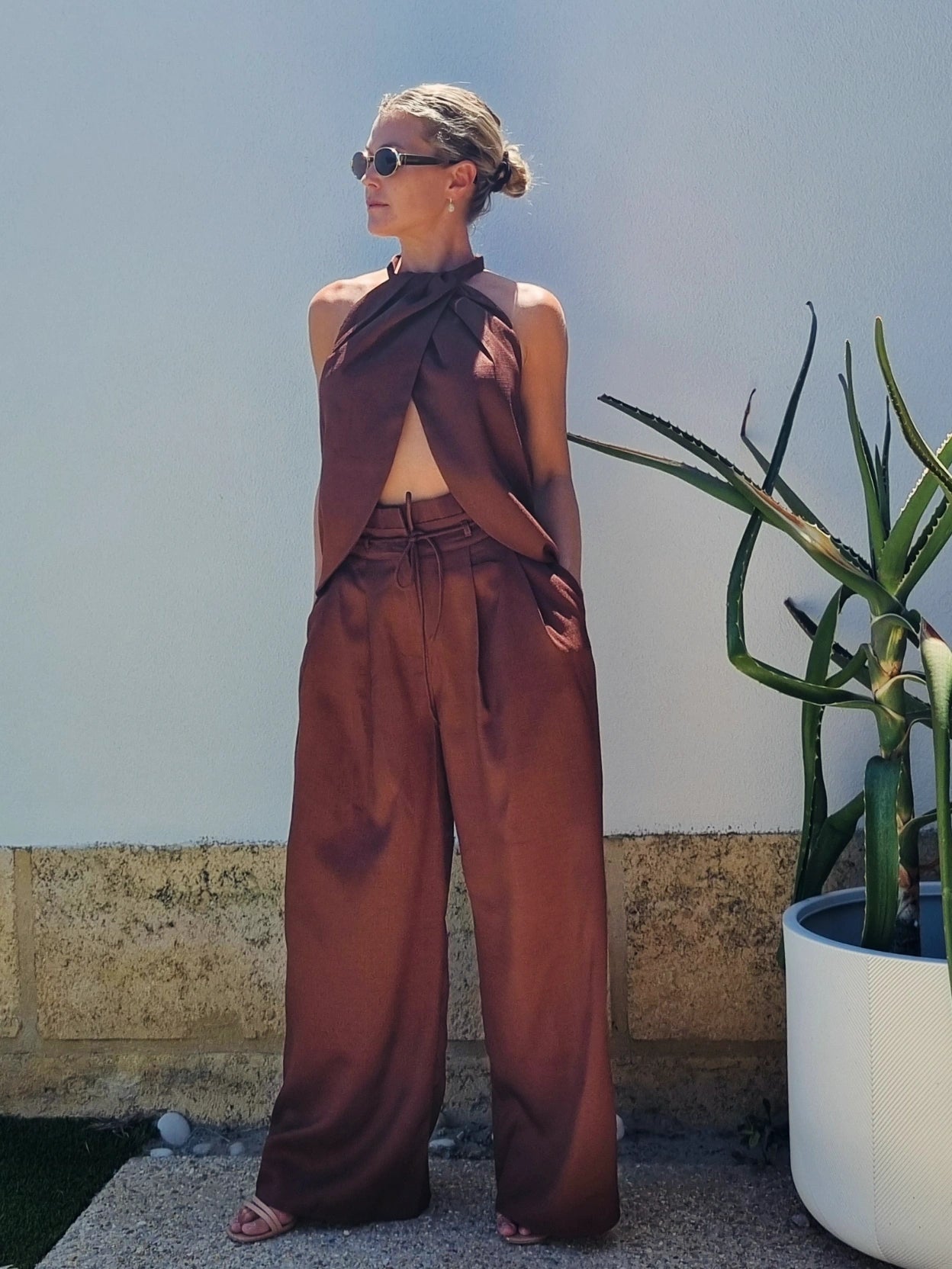 Linen Detail Neckline Sleeveless Top